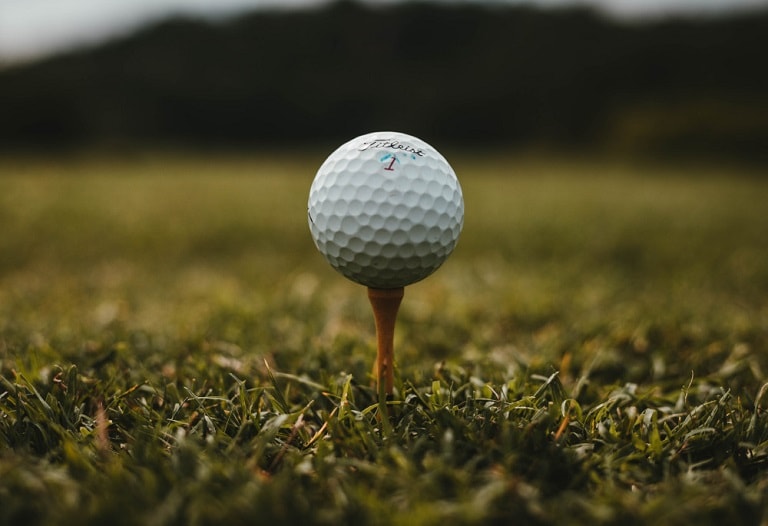why-do-golf-balls-have-numbers-min
