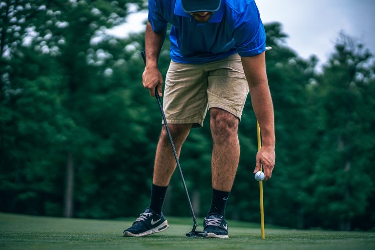 benefits-of-knee-brace-for-golf