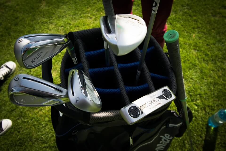 What is the Number of Clubs You Can Carry in Your Golf Bag?